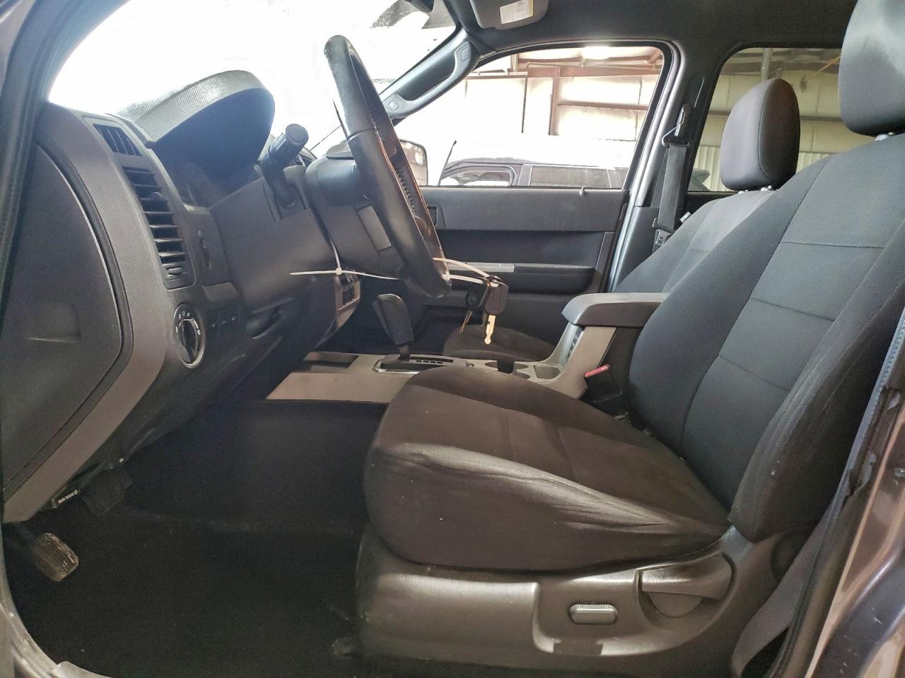 Ford Escape Xlt Image 4