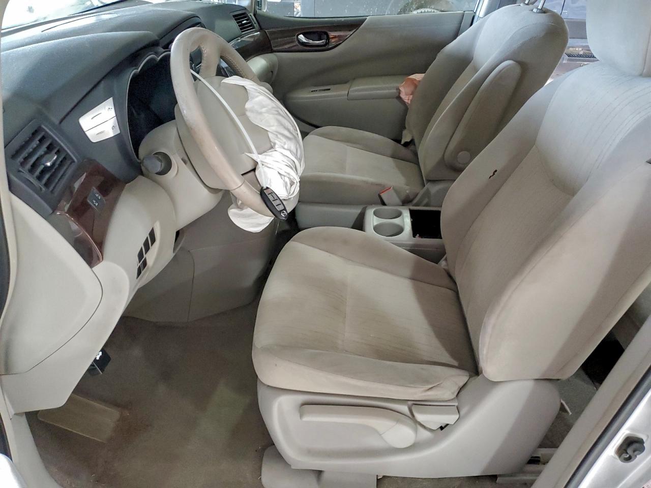 Nissan Quest S Image 6
