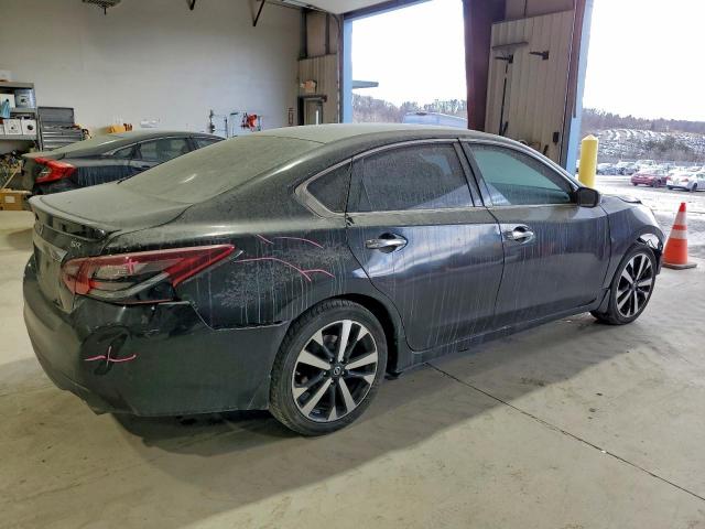 Nissan Altima 2.5 Image 7