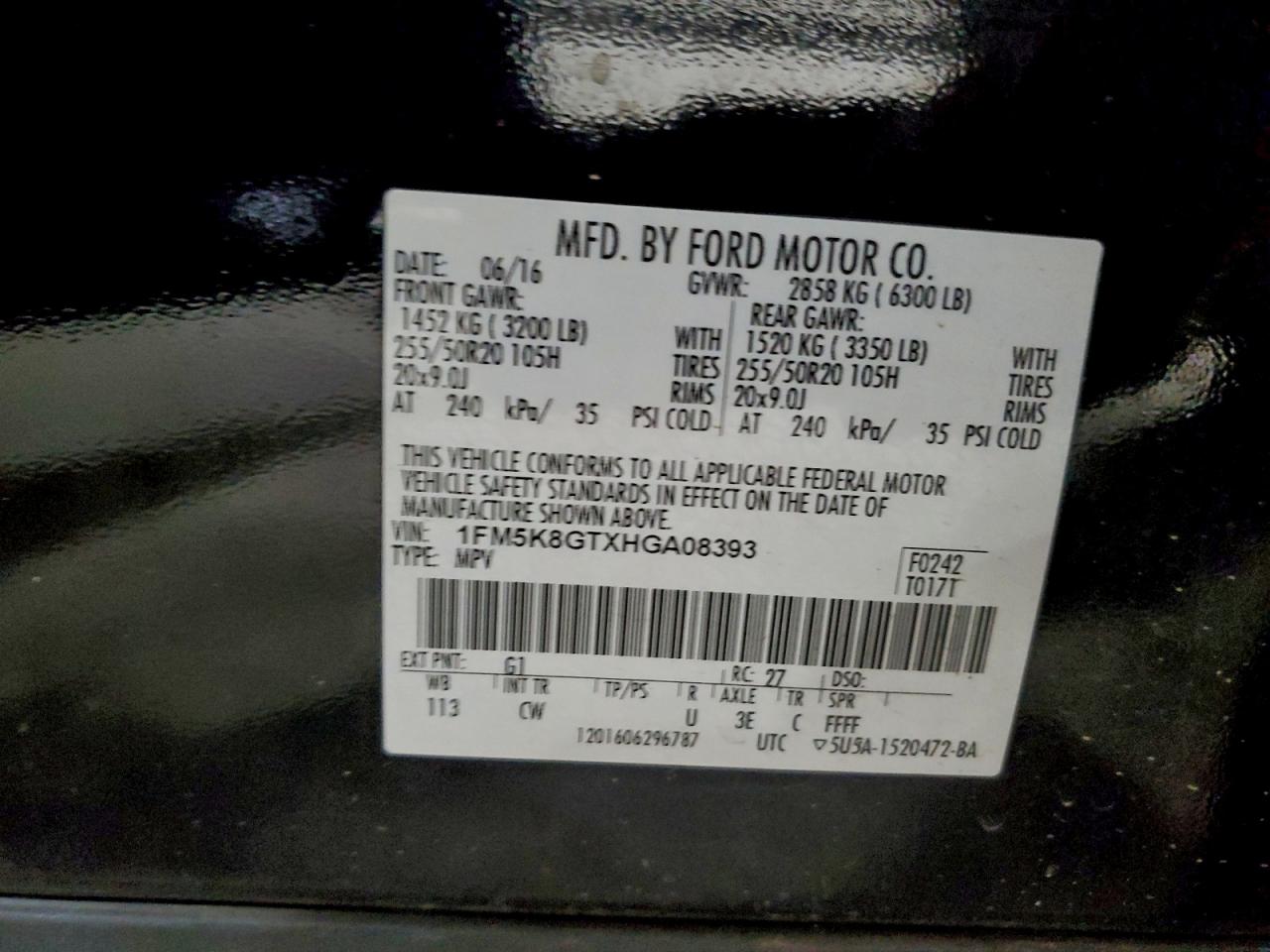 Ford Explorer Sport Image 8