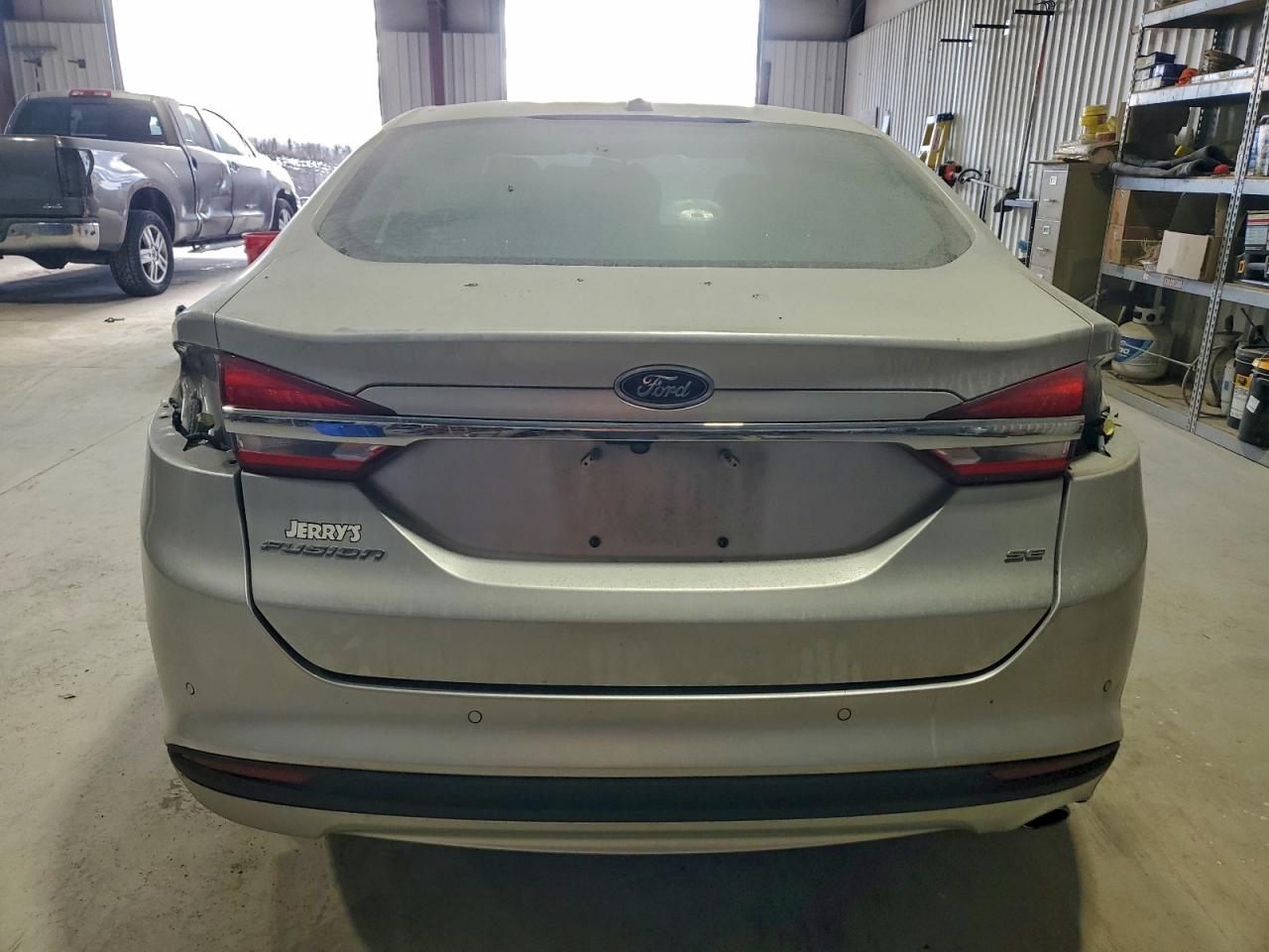 Ford Fusion Se Image 6