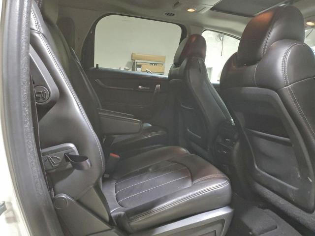 GMC Acadia Denali Image 9