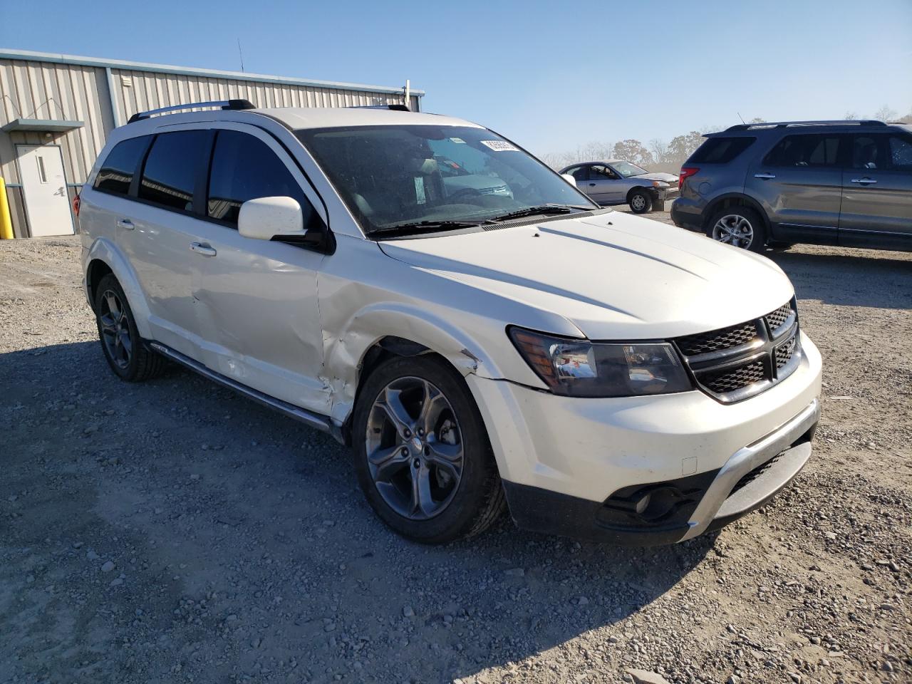 Dodge Journey Crossroad Image 13
