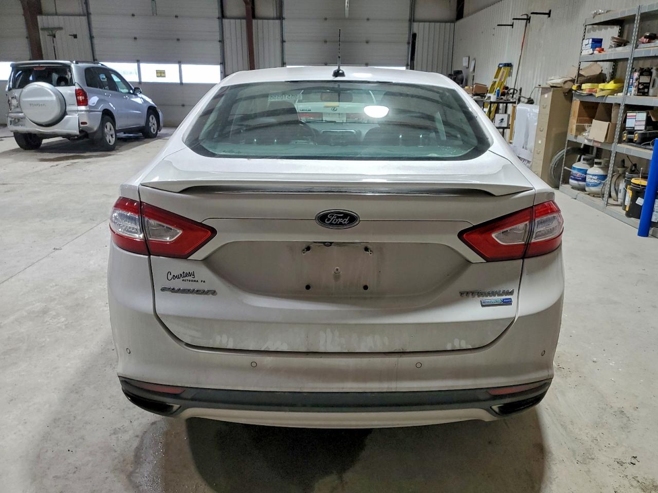 Ford Fusion Titanium Image 10
