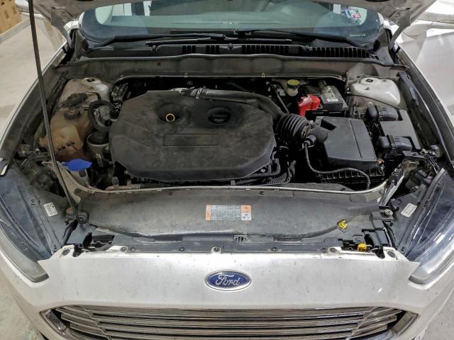 Ford Fusion Titanium Image 8