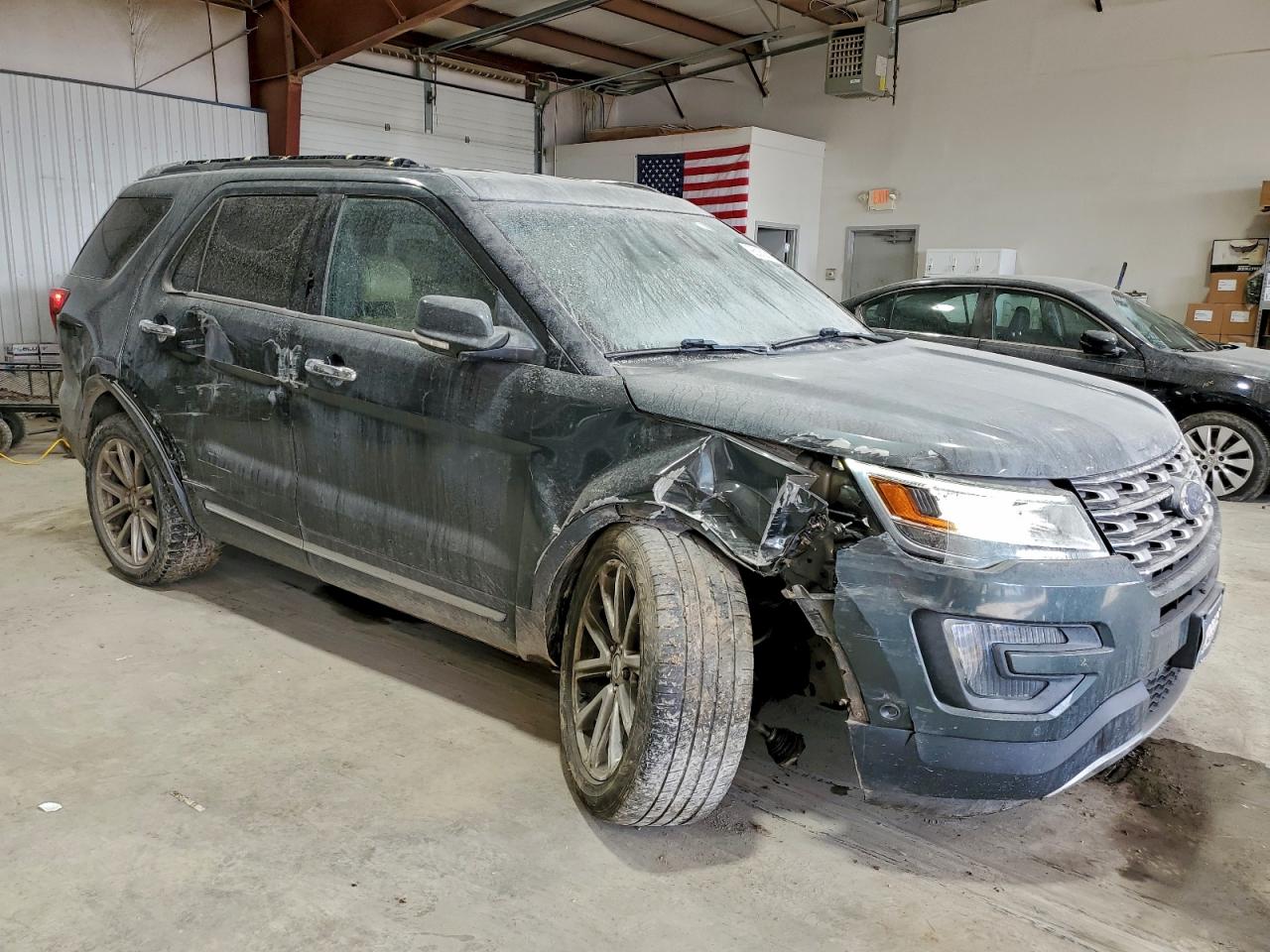 Ford Explorer Limited Image 2