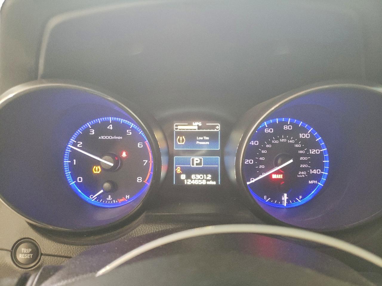 Subaru Legacy 2.5i Premium Image 9