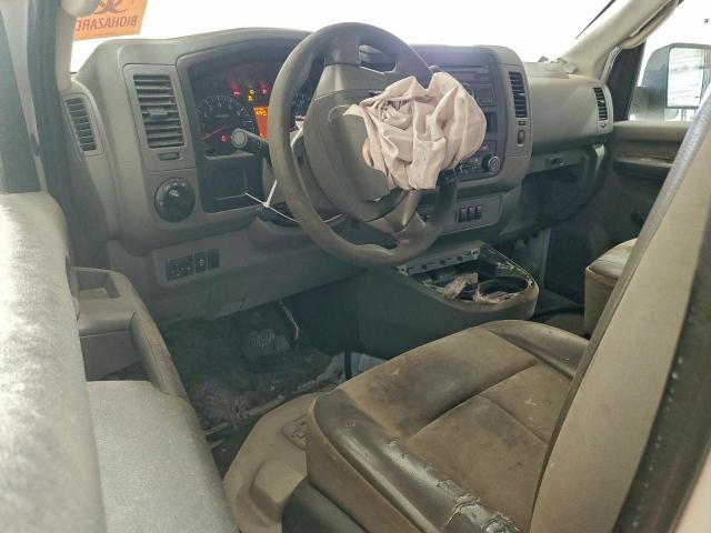 Nissan Nv 3500 S Image 7