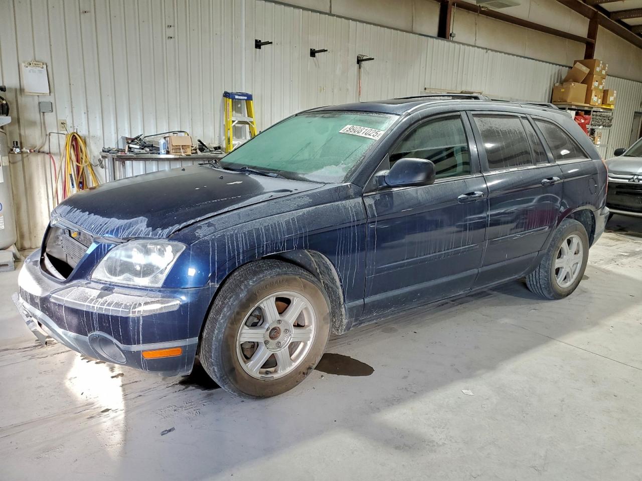 Chrysler Pacifica Touring Image 1