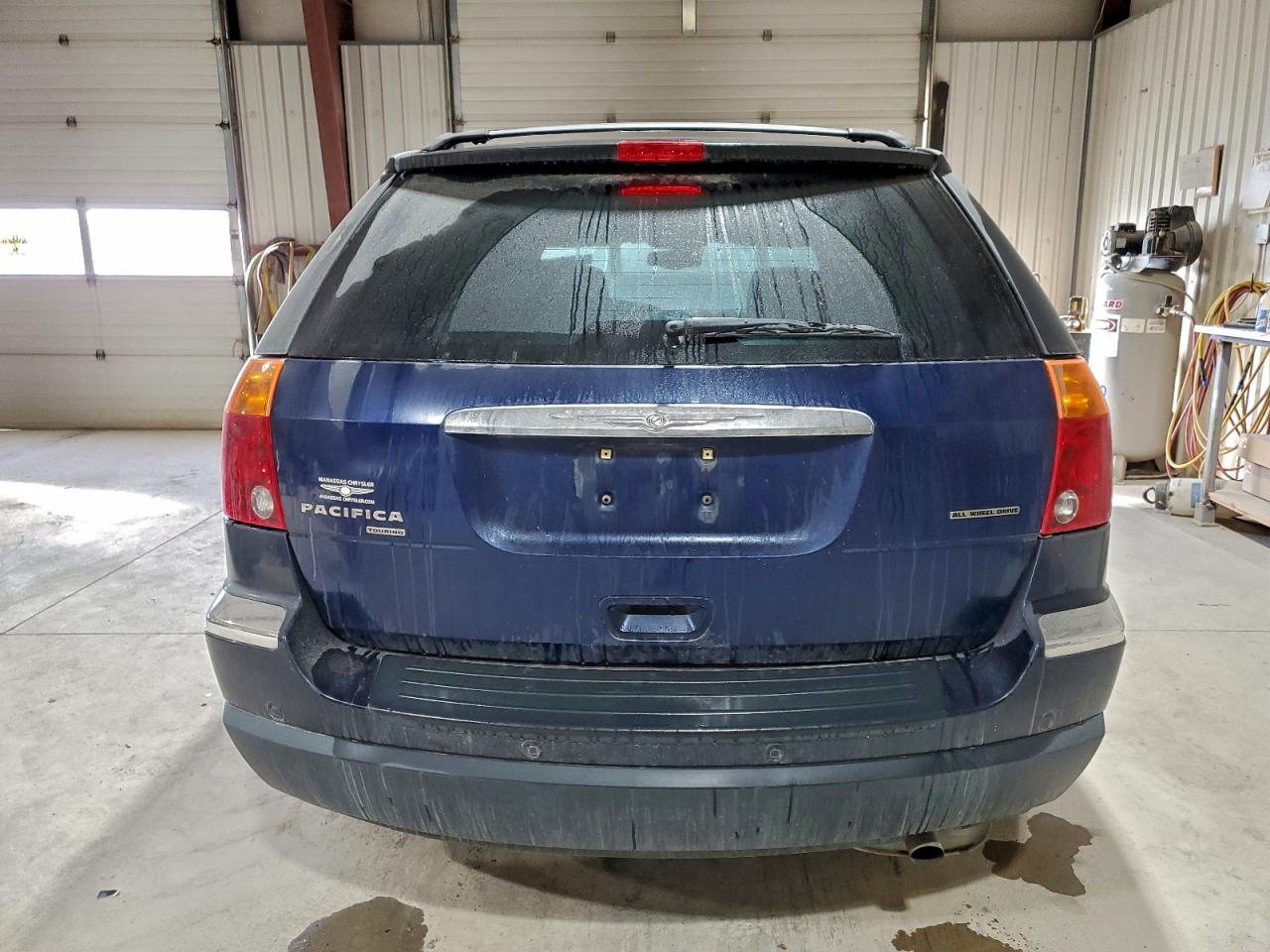 Chrysler Pacifica Touring Image 6