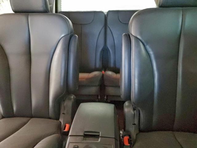 Chrysler Pacifica Touring Image 10