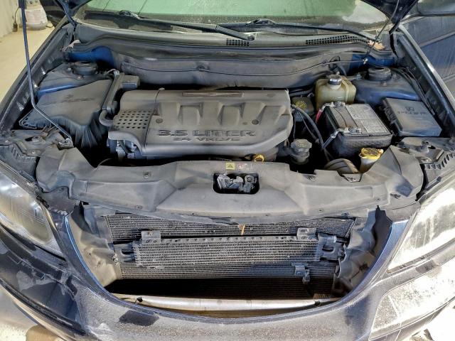 Chrysler Pacifica Touring Image 9