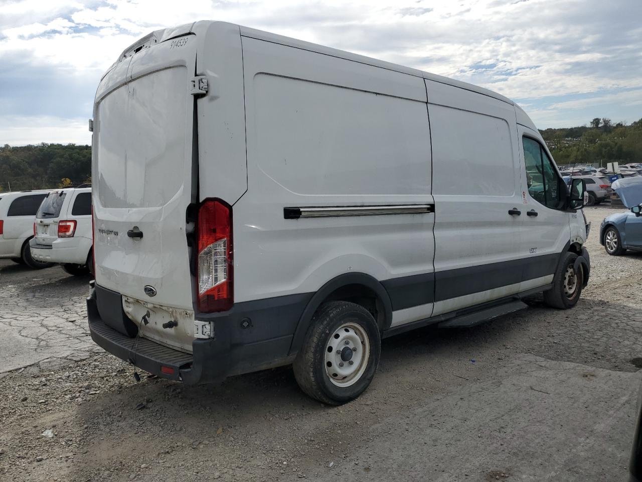 Ford Transit T-150 Image 5