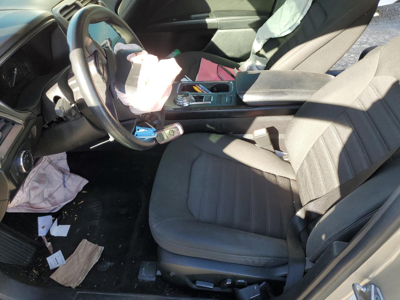 Ford Fusion Se Image 3