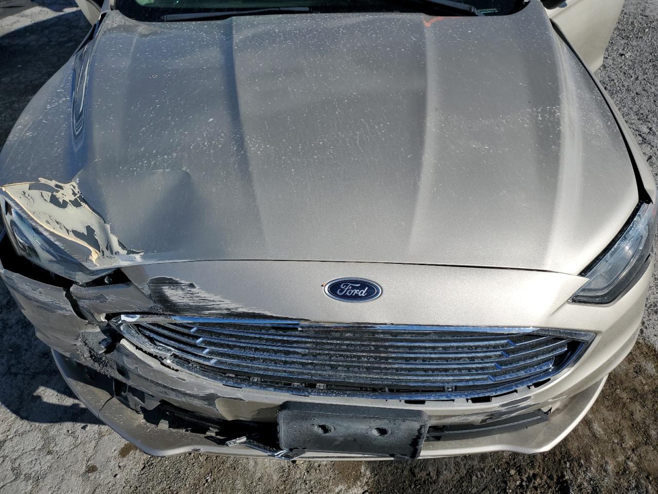 Ford Fusion Se Image 9