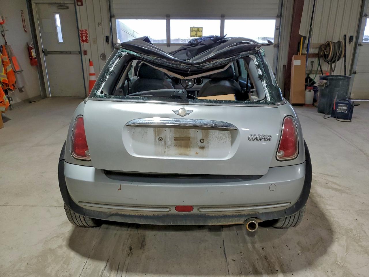 MINI Cooper Image 12