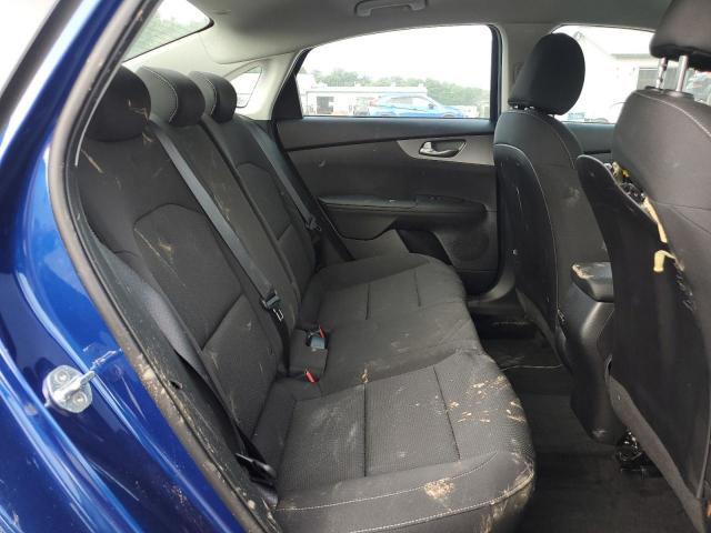 Kia Forte Fe Image 8