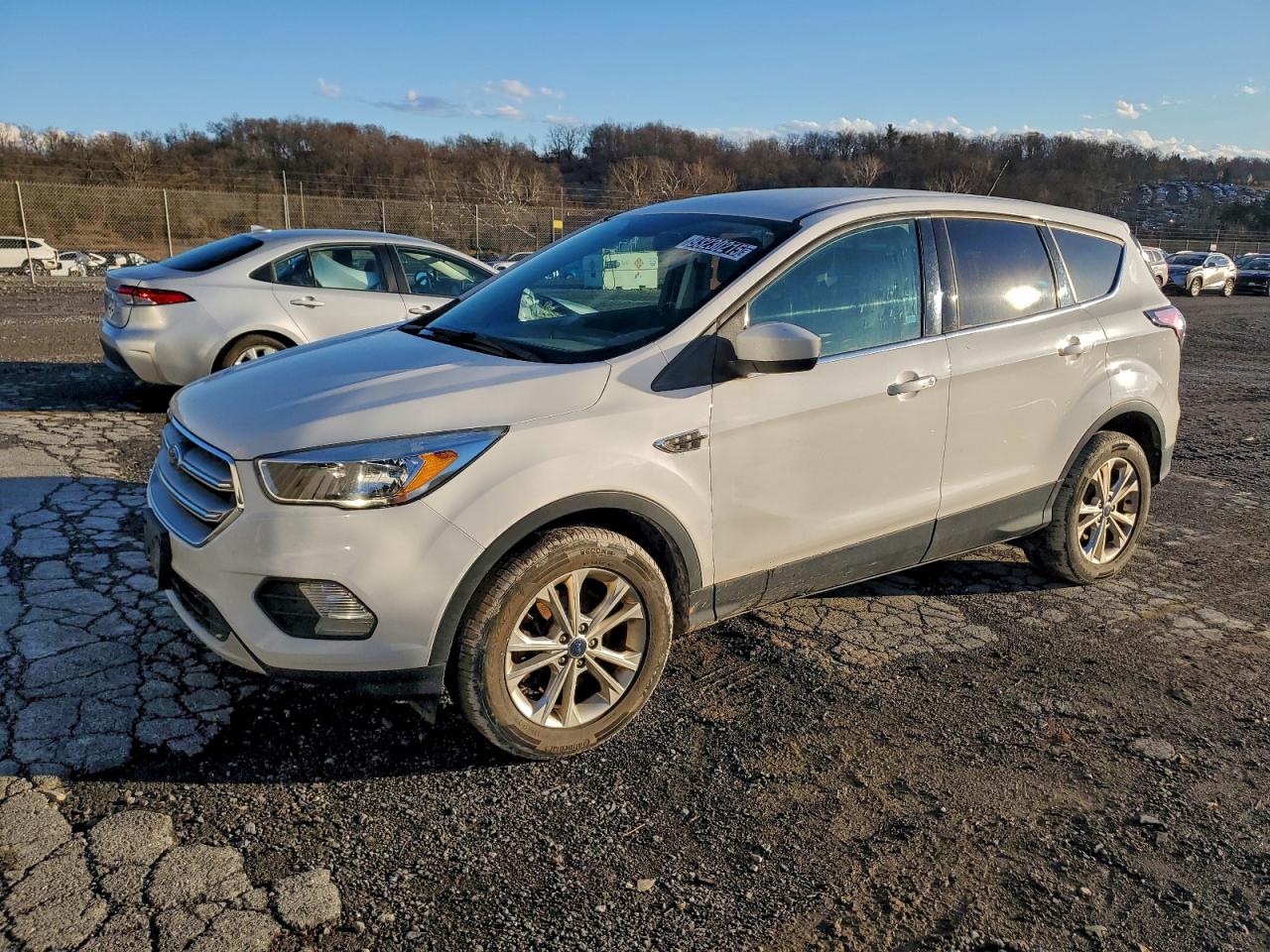 Ford Escape Se Image 1