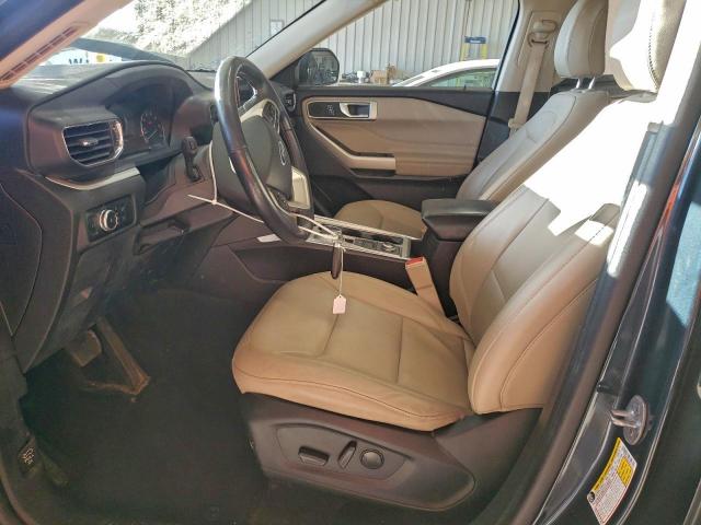 Ford Explorer Xlt Image 7