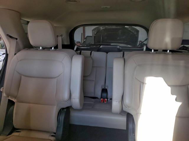 Ford Explorer Xlt Image 10