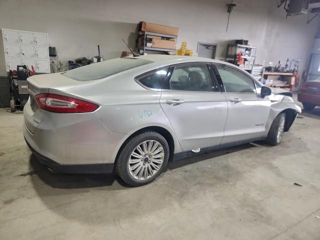 Ford Fusion S Hybrid Image 7