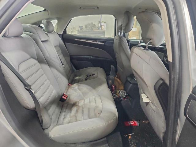 Ford Fusion S Hybrid Image 11