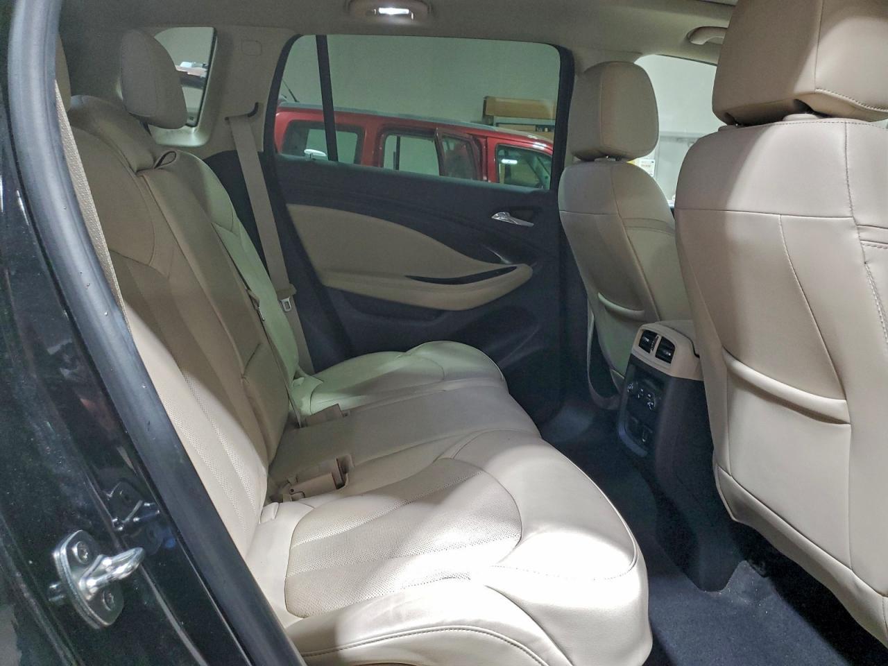 Buick Envision Essence Image 7