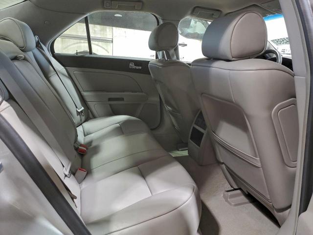 Cadillac STS Image 8